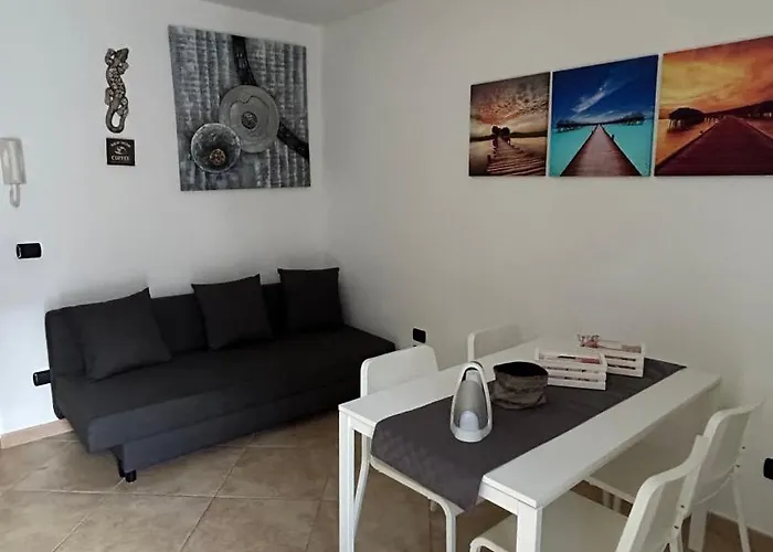 Holiday home Elly's House *