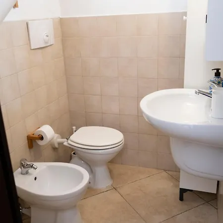 Дом отдыха Elly's House Бари